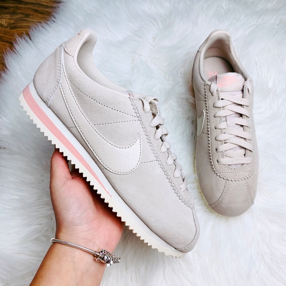 nike cortez sand